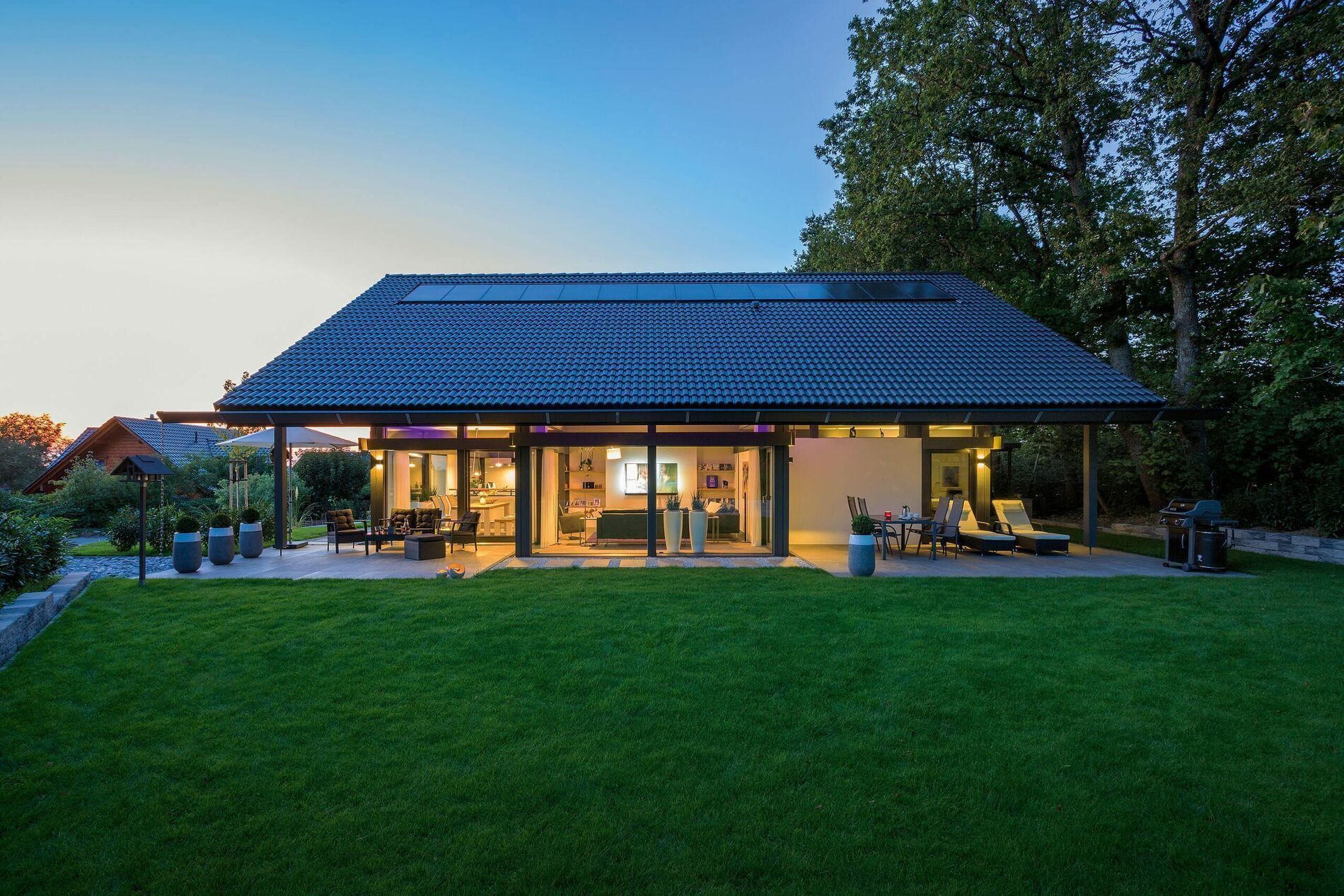 HUF Haus mit viel Tageslicht und gesundheitsbewussten Baustoffen