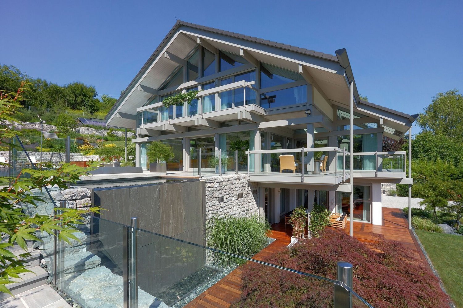 HUF Haus Art 5 grau Pool 9 Energieeffizientes HUF HAUS mit großzügigen Glasflächen und eleganter Ausstattung