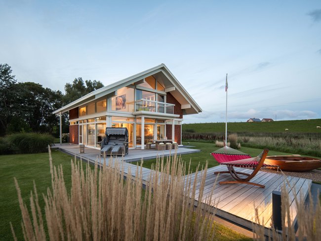 Stilvolles Architektenhaus im Grünen Gemütliches Familienhaus mit modernem Design und Terrasse