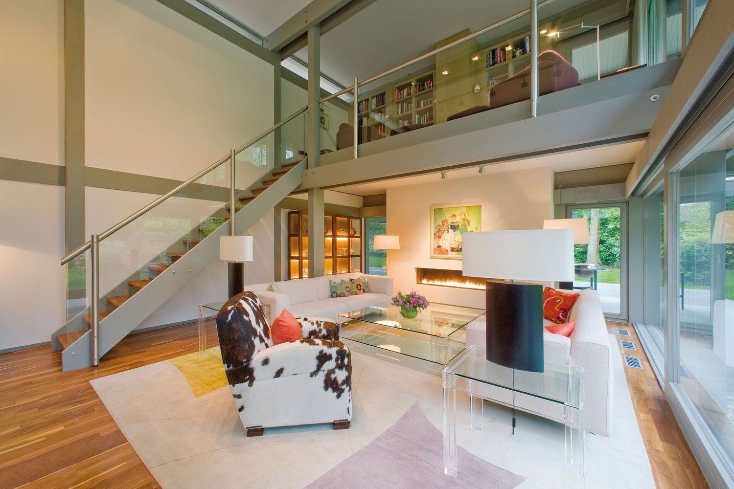Modernes flachdach Traumhaus mit klaren Linien Heller Wohnraum mit elegantem Design und hochwertigen Materialien
